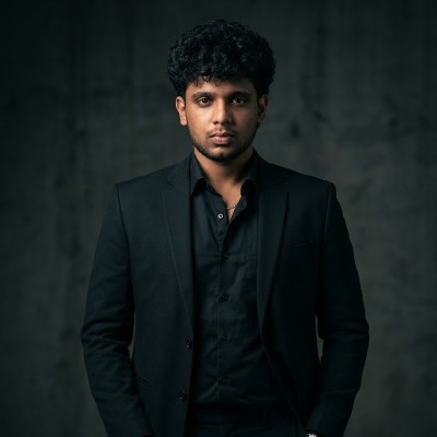 Praveen B