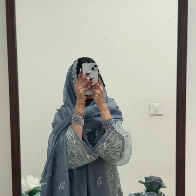 Zahra kanwal