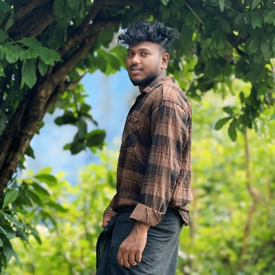 Elango Apple