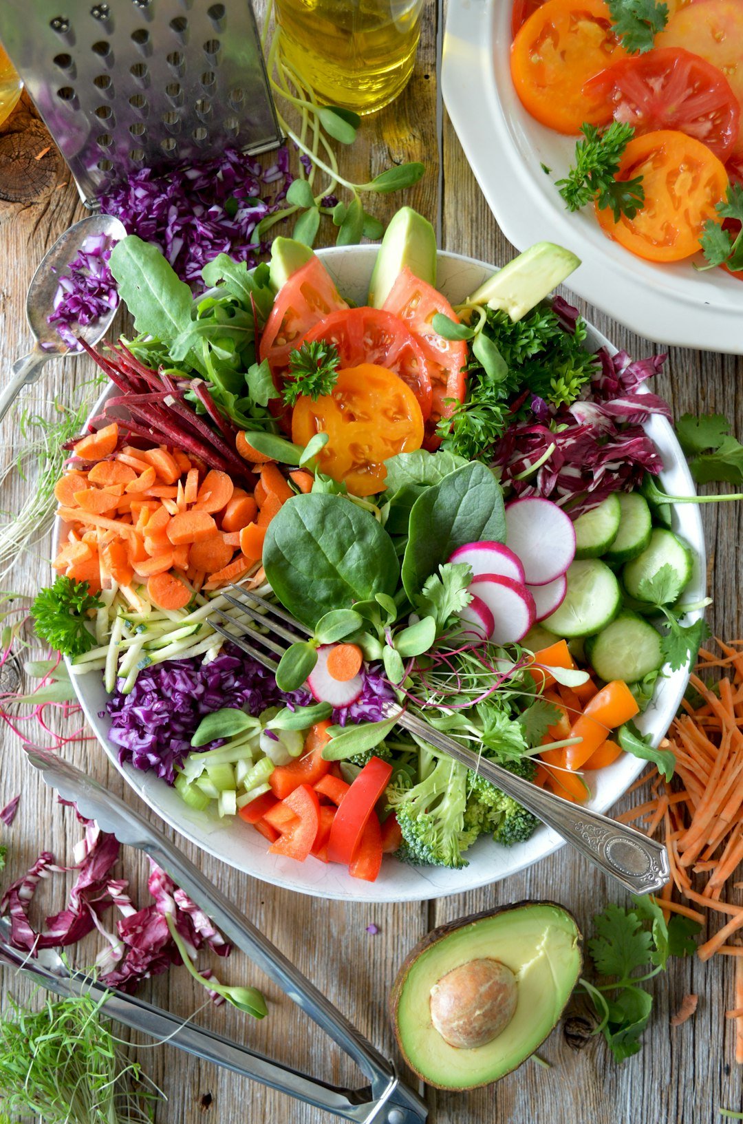 THE HEALTHY LIVING