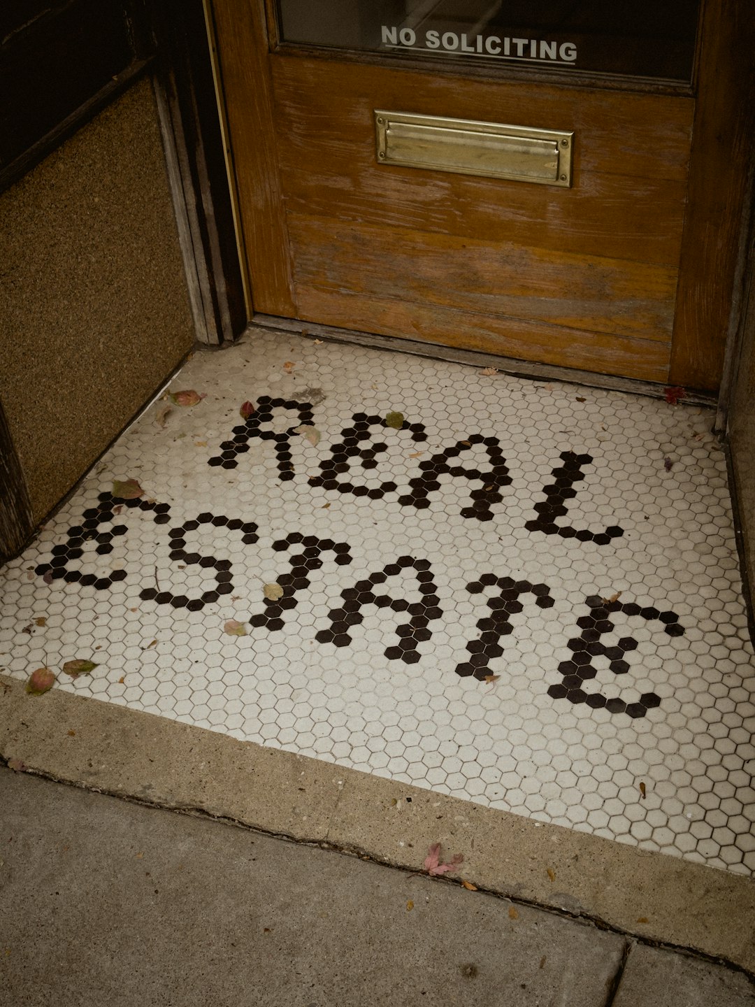 The AI-Optimized Broker: Automating Real Estate Sales & Property Management