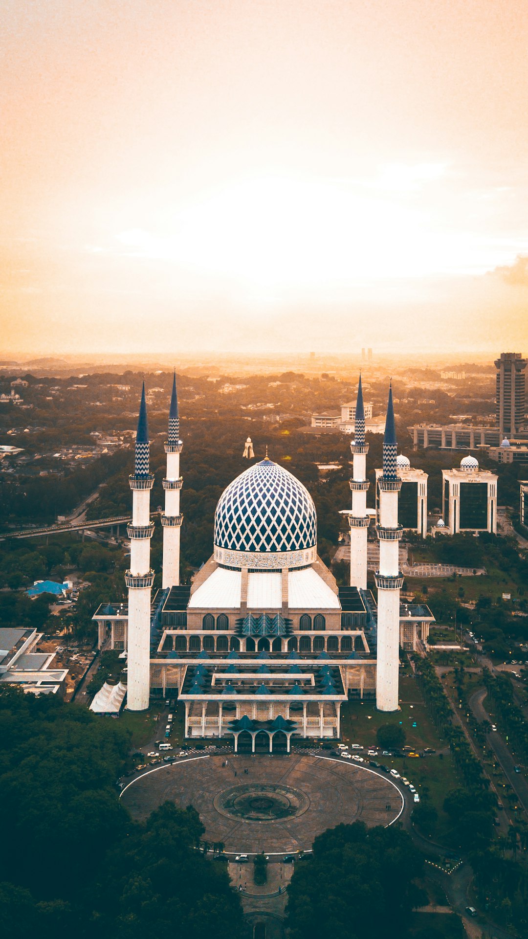 Between dusk and dawn