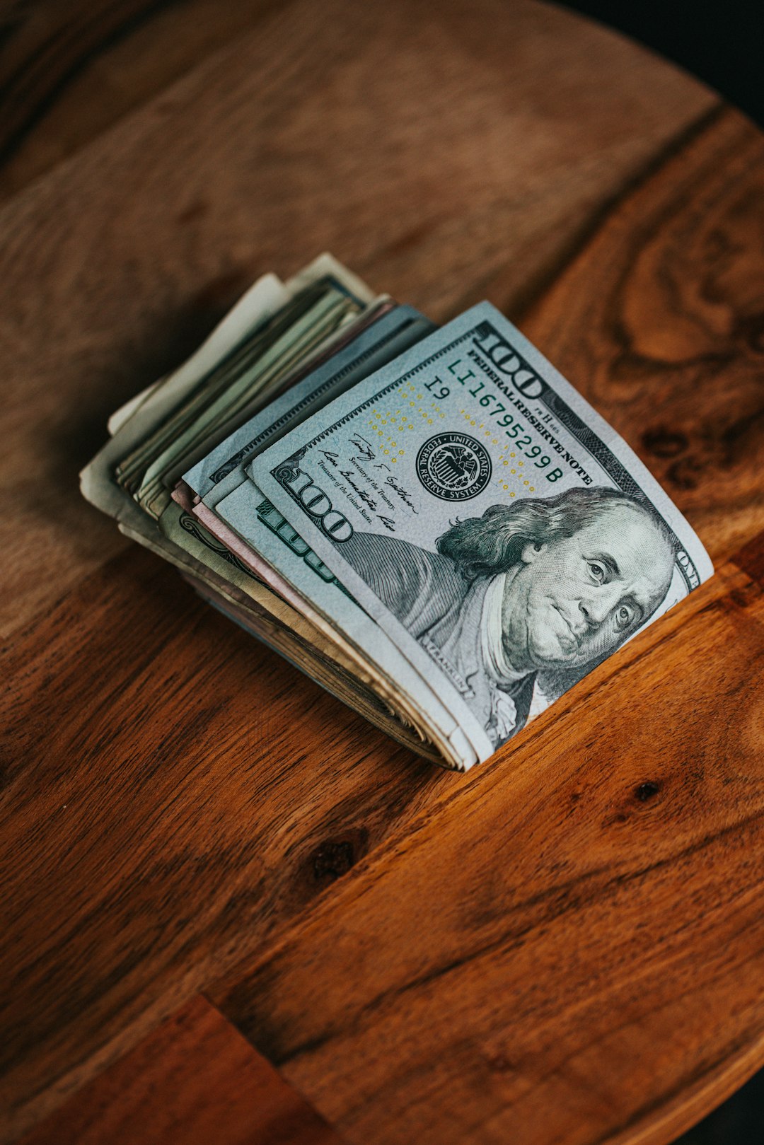 Instgram to Income : The Beginner's Guide to Making Money Online, image 3